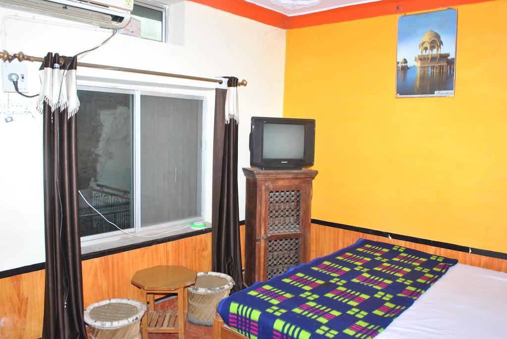 Priya Guest House 阿杰梅尔 客房 照片